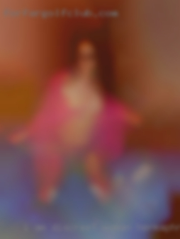 I am discreet woman hermaphrodite   and professional.